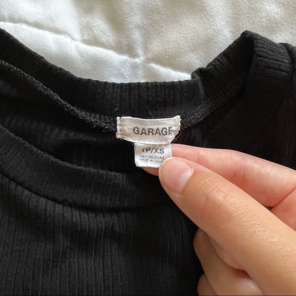 cropped tee - Picture 3 of 3
